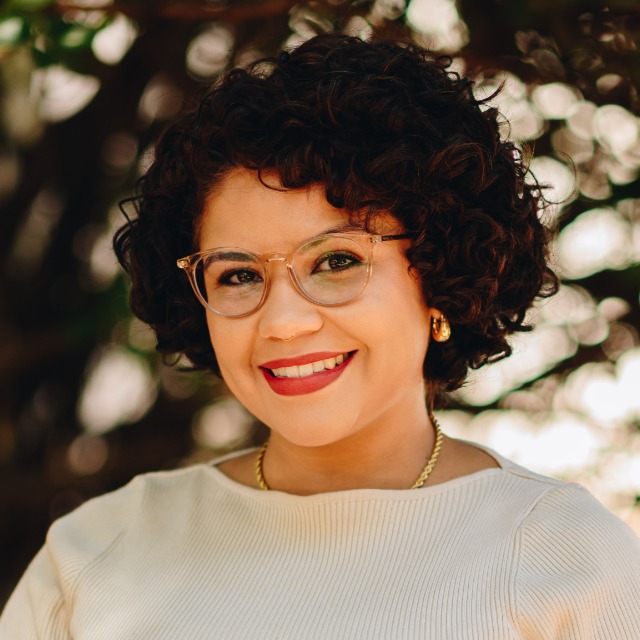 Marina Monteiro - Psicóloga Humanista CRP 01/18273